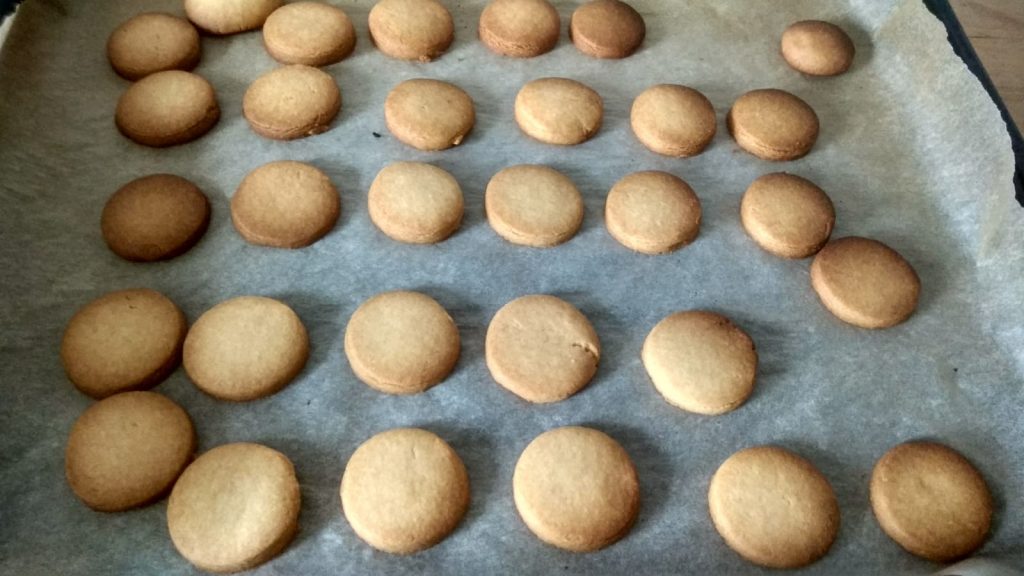 Butter_biscuits - WhatsApp-Image-2018-11-23-at-11.04.05-PM-1.jpeg