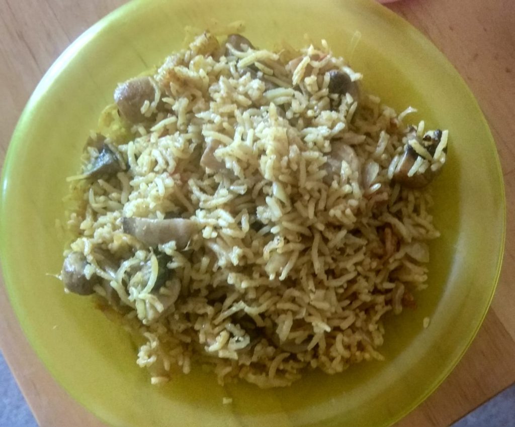 Mushroom_biryani - WhatsApp-Image-2018-11-16-at-8.56.27-PM.jpeg