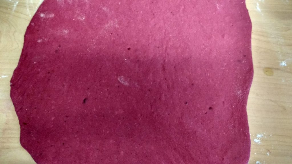 beetroot_swirl_buns - WhatsApp-Image-2018-12-05-at-6.06.09-AM-1.jpeg