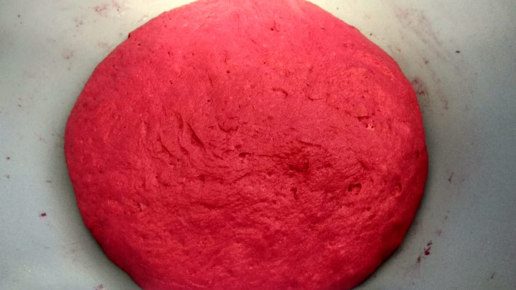 beetroot_swirl_buns - WhatsApp-Image-2018-12-05-at-6.06.10-AM.jpeg