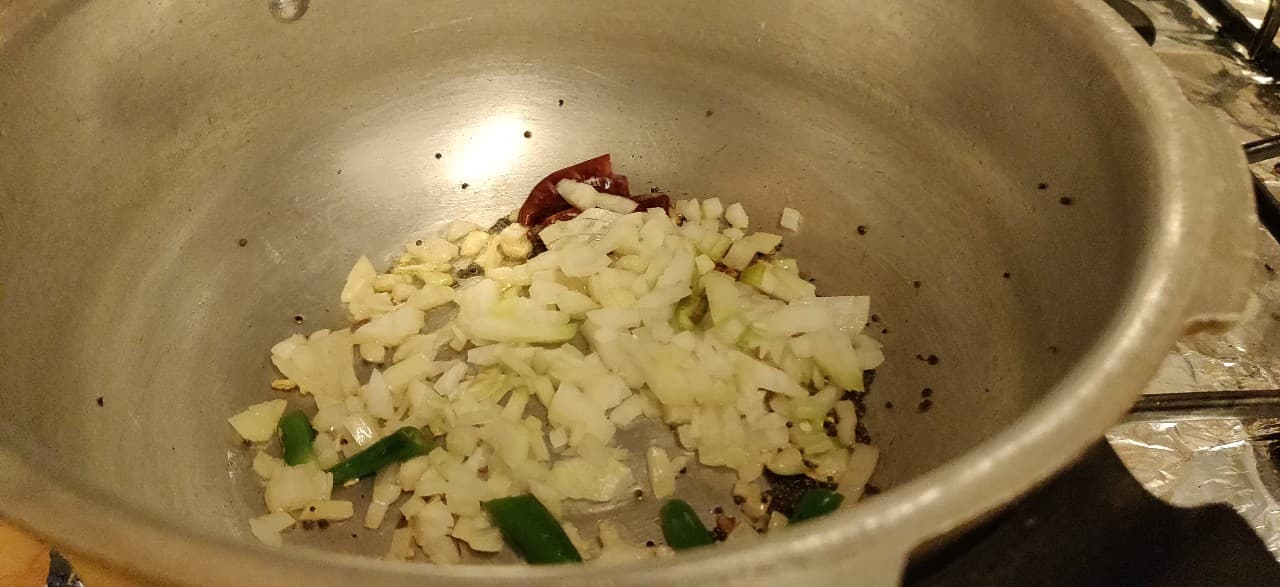 pasi_paruppu_sambar - 51248324_283326659028097_5766968260398415872_n.jpg