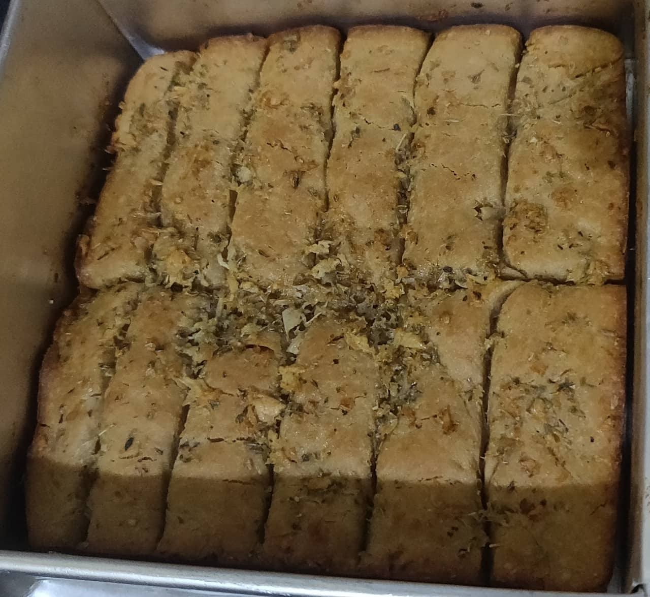Garlic_bread_sticks - 55545390_1904536586323402_8138537957301682176_n.jpg
