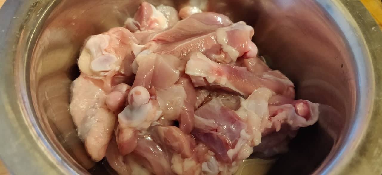 chicken_curry_with_coconut_milk - 53681334_576689986149350_4339995449663422464_n.jpg