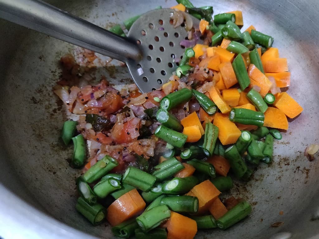 sambar_sadam - 57395861_398779650974736_3285382546711379968_n.jpg