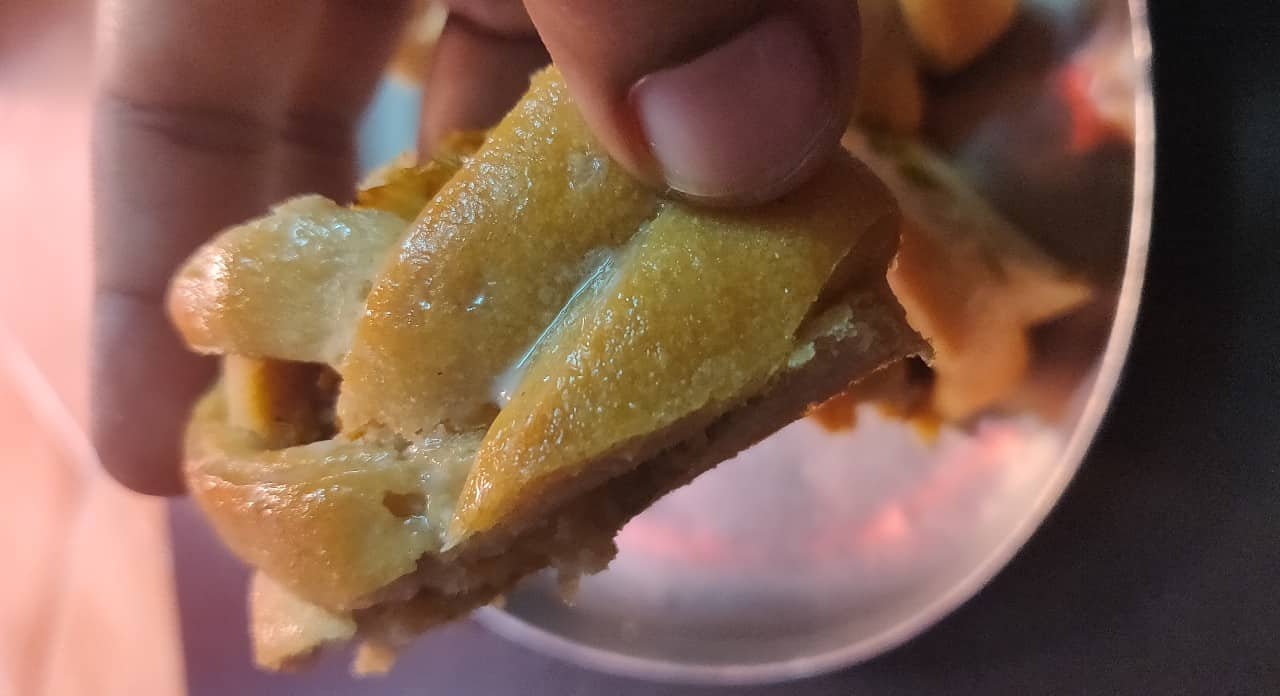 stuffed_braided_bread - 56453061_2341037092839931_598033741671038976_n.jpg