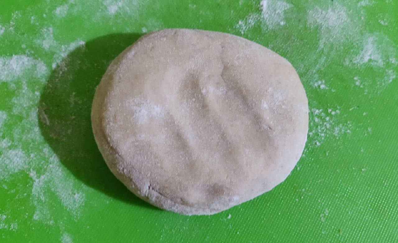 stuffed_braided_bread - 57186084_1063513573845252_6084428715087888384_n.jpg