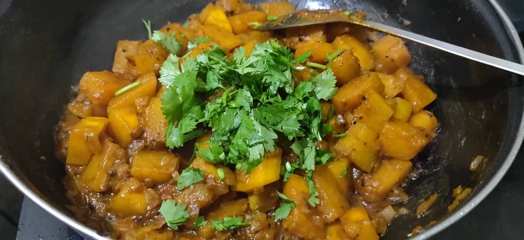 raw_papaya_dry - 61236132_2340618262699041_3500627521399947264_n.jpg