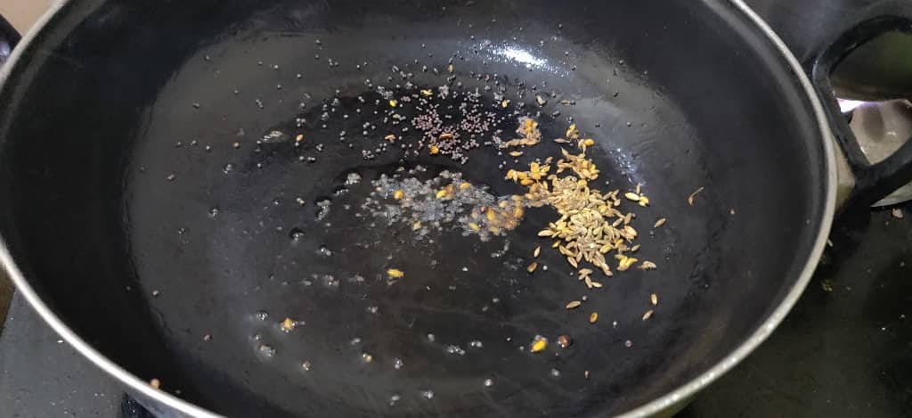 raw_papaya_dry - 61379369_334655090564905_1234405160290091008_n.jpg