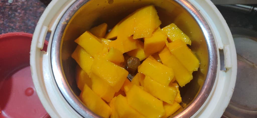 Mango_mousse - 64786661_1118186855035699_3074946032723820544_n.jpg