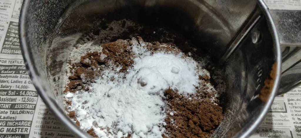 Ragi_banana_chocolate_cake - 65858998_614645309019893_2236073017836830720_n.jpg