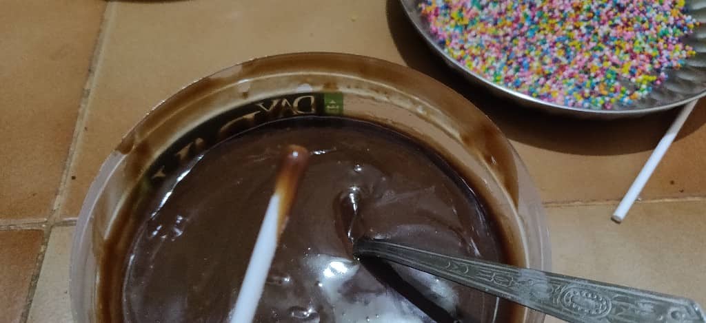 cake_pops - 67228553_2398693210389639_1387434703312650240_n.jpg