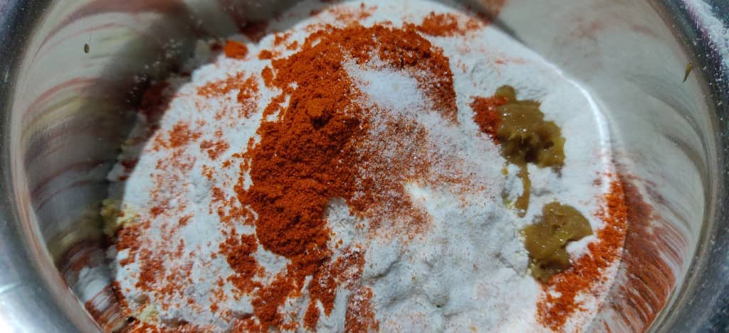 vazhakkai_bajji - 65902916_1274363992738712_1392047901915480064_n.jpg