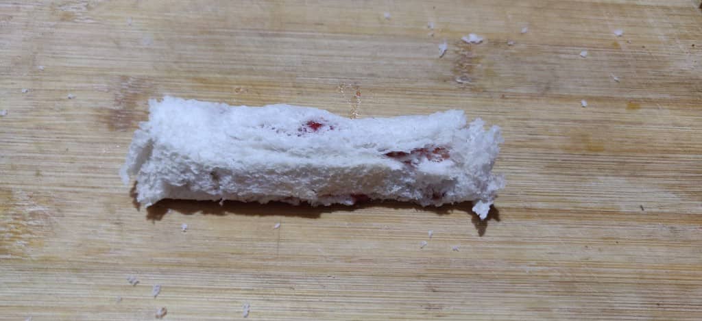 Jam_coconut_roll_ups - 68454150_1086539125068361_6637680129843658752_n.jpg