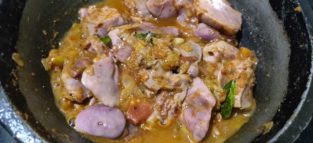 chicken_liver_masala - 69520286_370979690466045_2052894719951765504_n.jpg