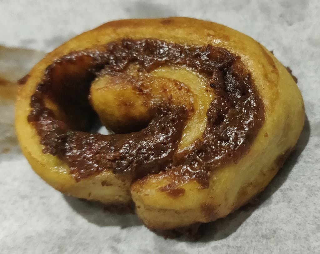 chocolate_swirl_buns - 67711648_391235411580589_5823492959181471744_n.jpg