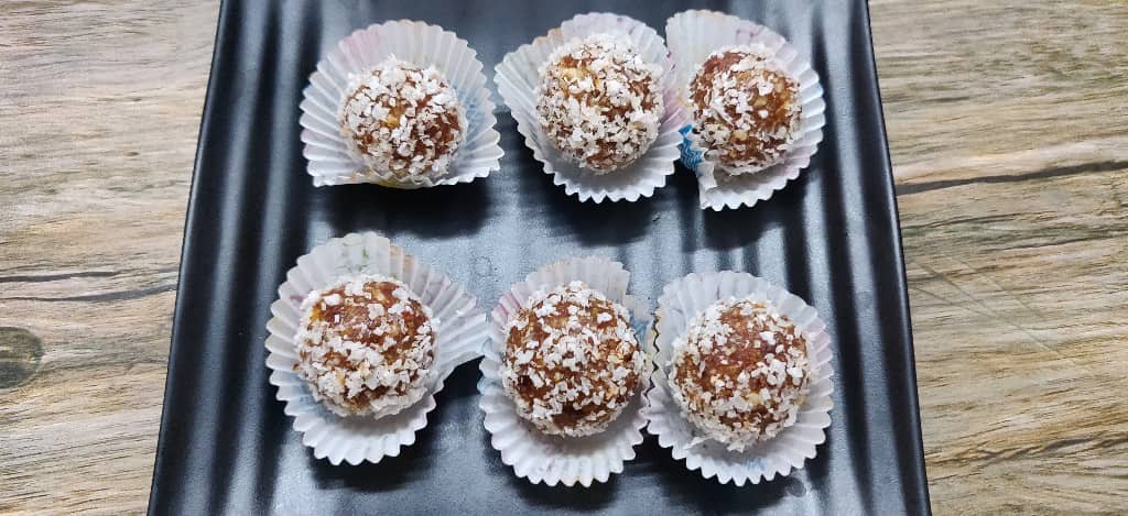 dates_ladoo - 68752359_406855636854628_442354732107825152_n.jpg