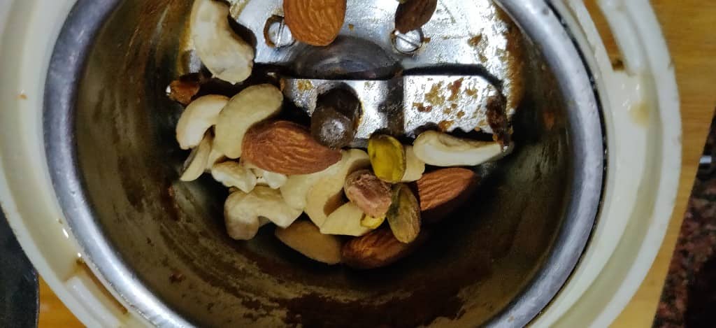 dates_ladoo - 68891803_2345253552236579_5779679542528442368_n.jpg