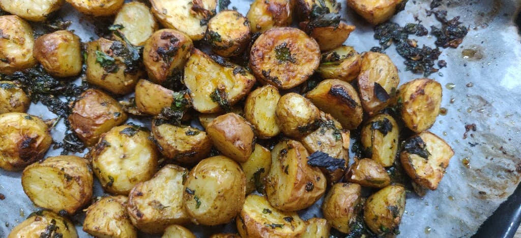 herb_roasted_potatoes - 67775078_485162825669264_2897608469454520320_n.jpg