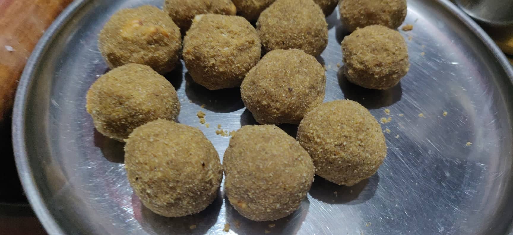 sathu_maavu_ladoo - 73090454_1371235176379142_5856621661138190336_n