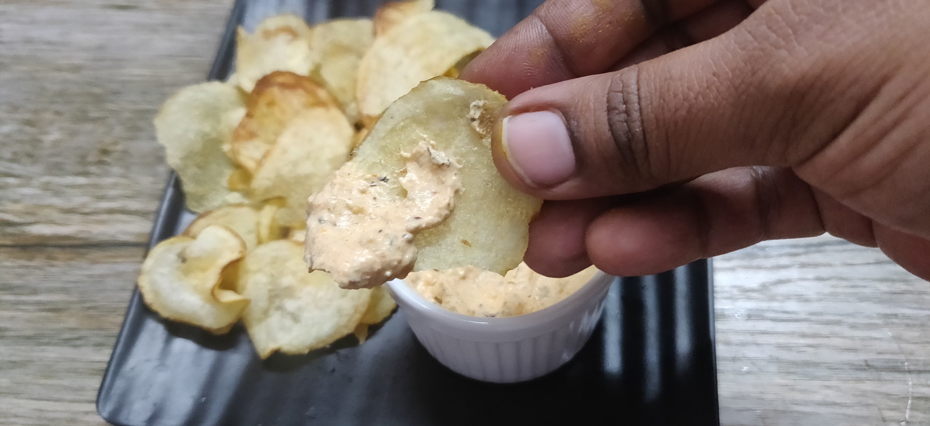 Garlic onion yogurt dip - eat with chips