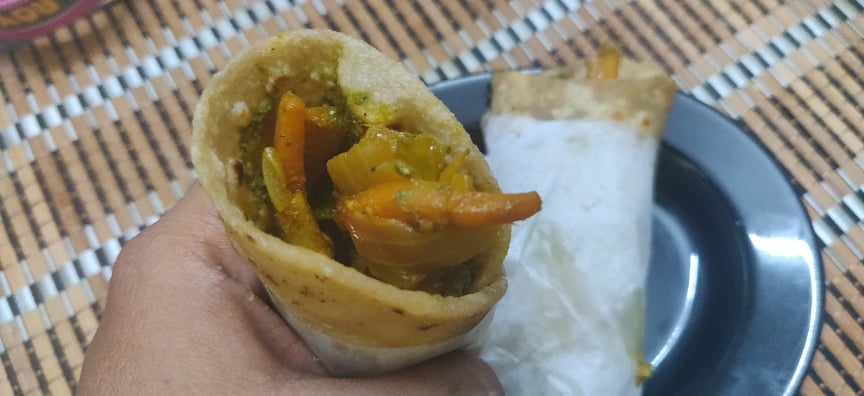 veg_kathi_roll - 97132497_246951663033784_4526339314539298816_n