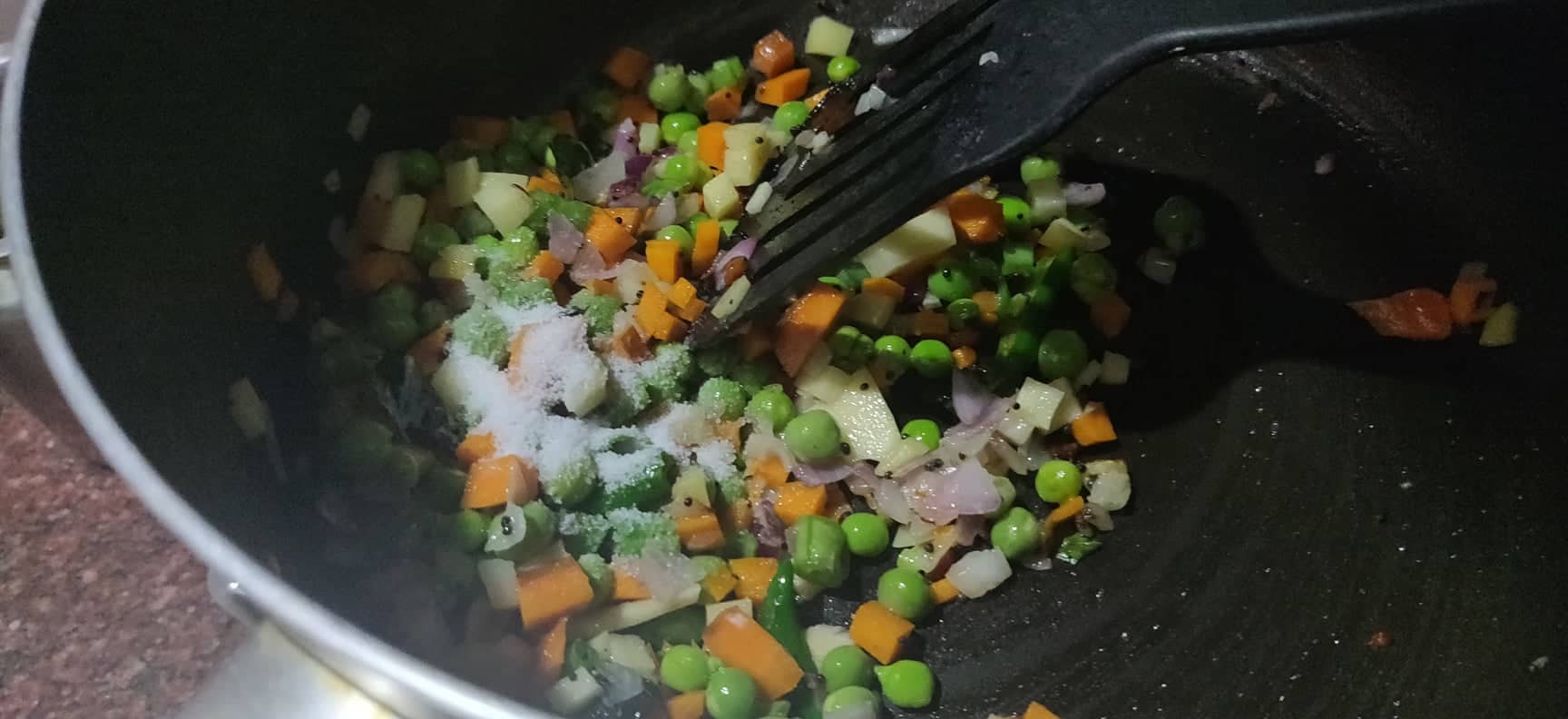 broken_wheat_upma - 84249942_828213870985124_89430552066654208_n