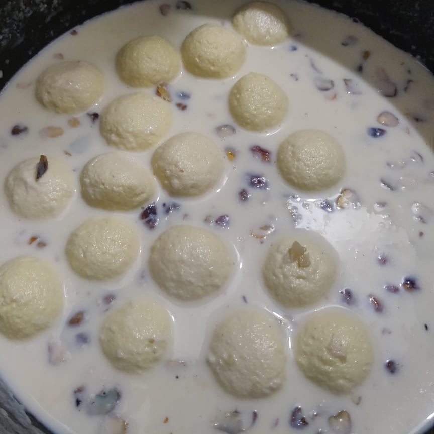 rasmalai_cake - 107603521_3043310695704386_2235557852391703700_n
