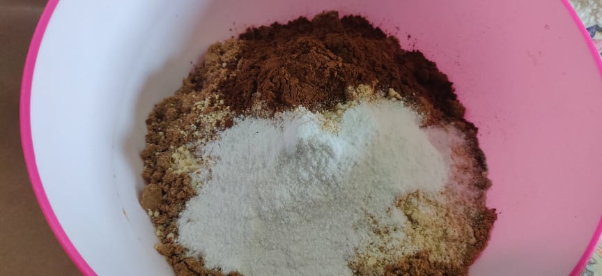 Chocolate_biscuit_balls - 118882389_2398228293806472_2573509588349489114_n