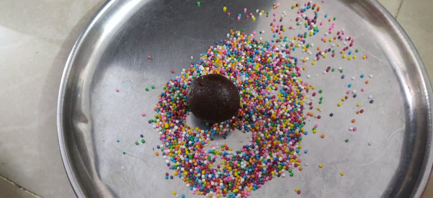 Chocolate_biscuit_balls - 118888463_351554942706376_1617148498299235939_n