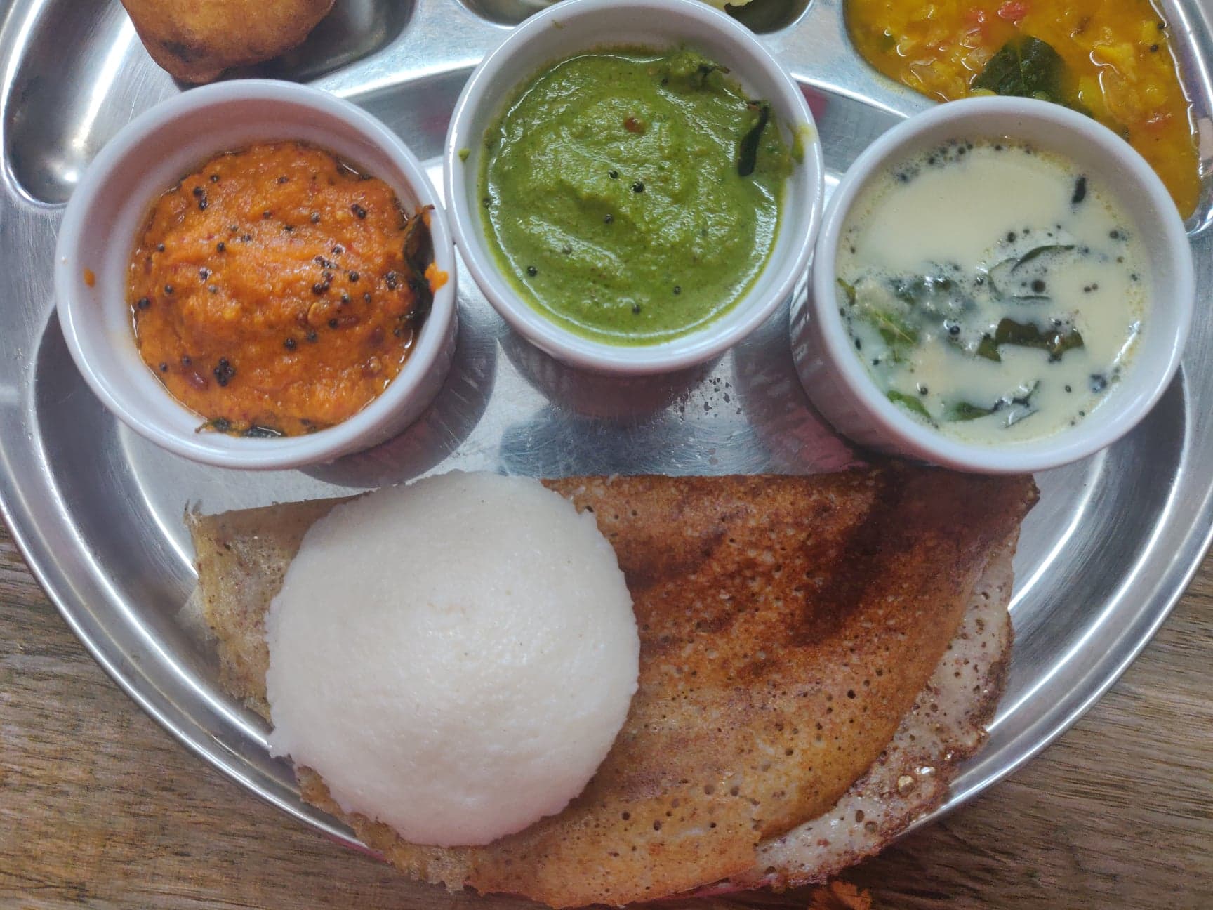 south_indian_breakfast_platter - 118792392_231038324981633_6572921425842632154_n