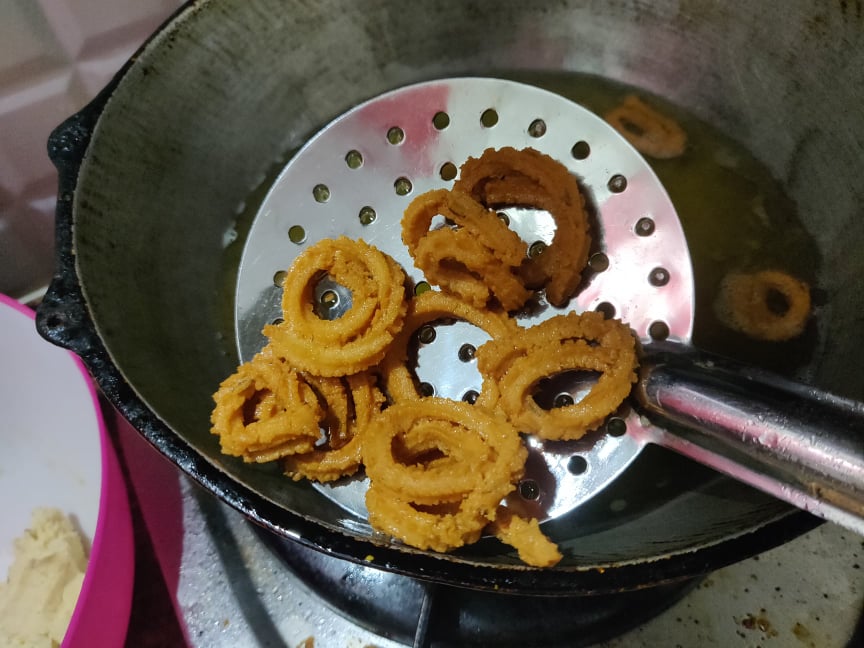 Idli_dosa_batter_murukku - 123495196_362594721618994_3446014671467057382_n
