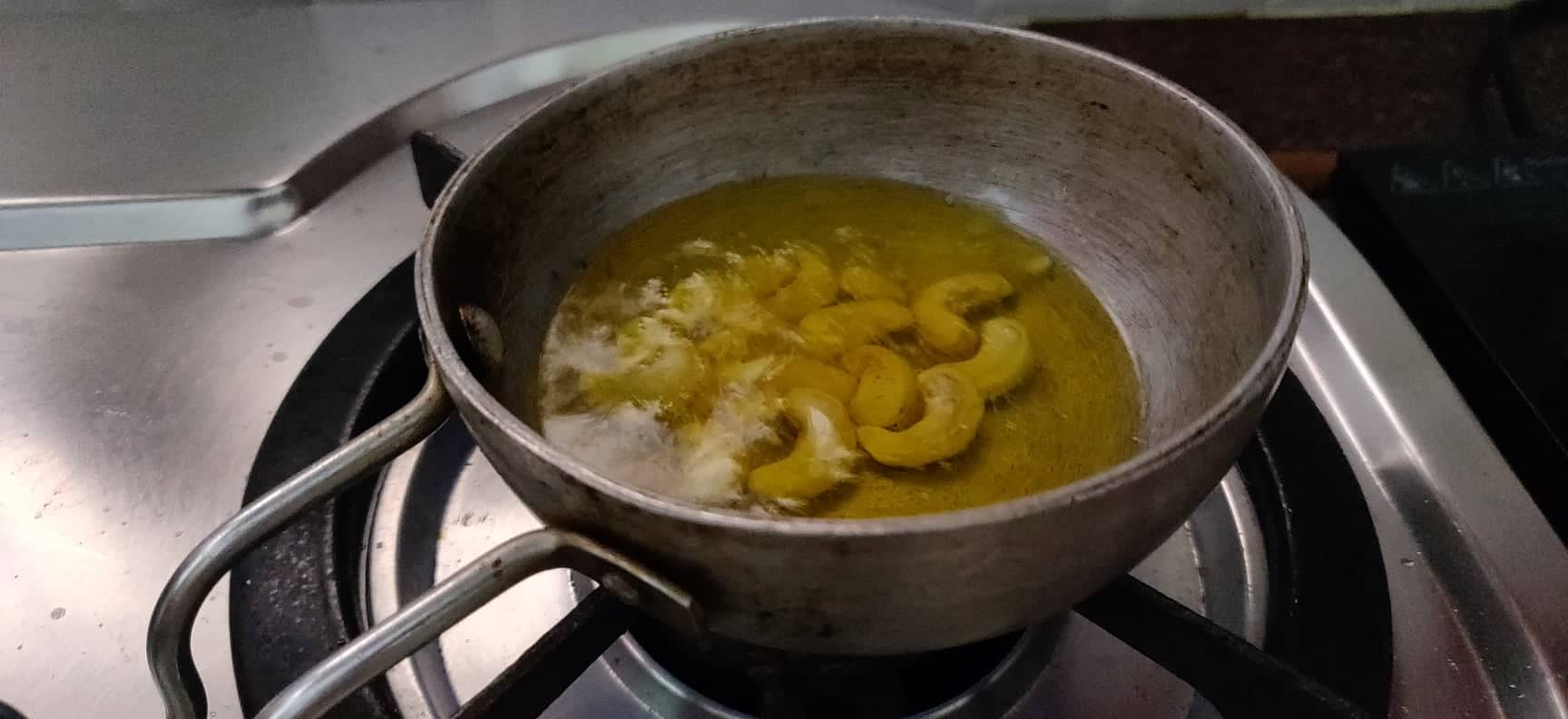 sakkarai_pongal_in_brass_pot - 137215300_790101061850104_474901845392962411_n