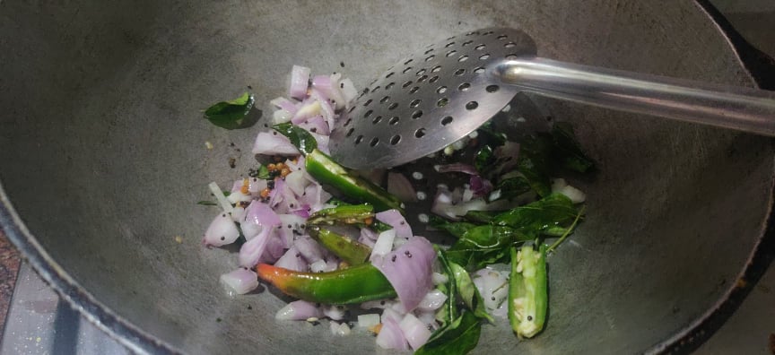 snake_gourd_poriyal - 152509286_2823257327896298_7989713942756983847_n