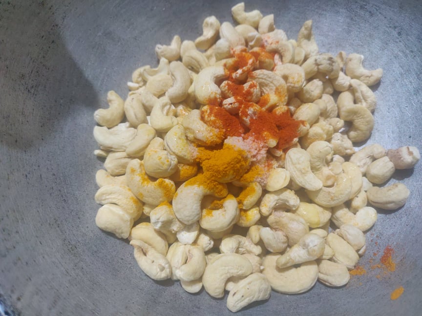 roasted_masala_cashews - 165558823_714825782527702_1768386802091819573_n