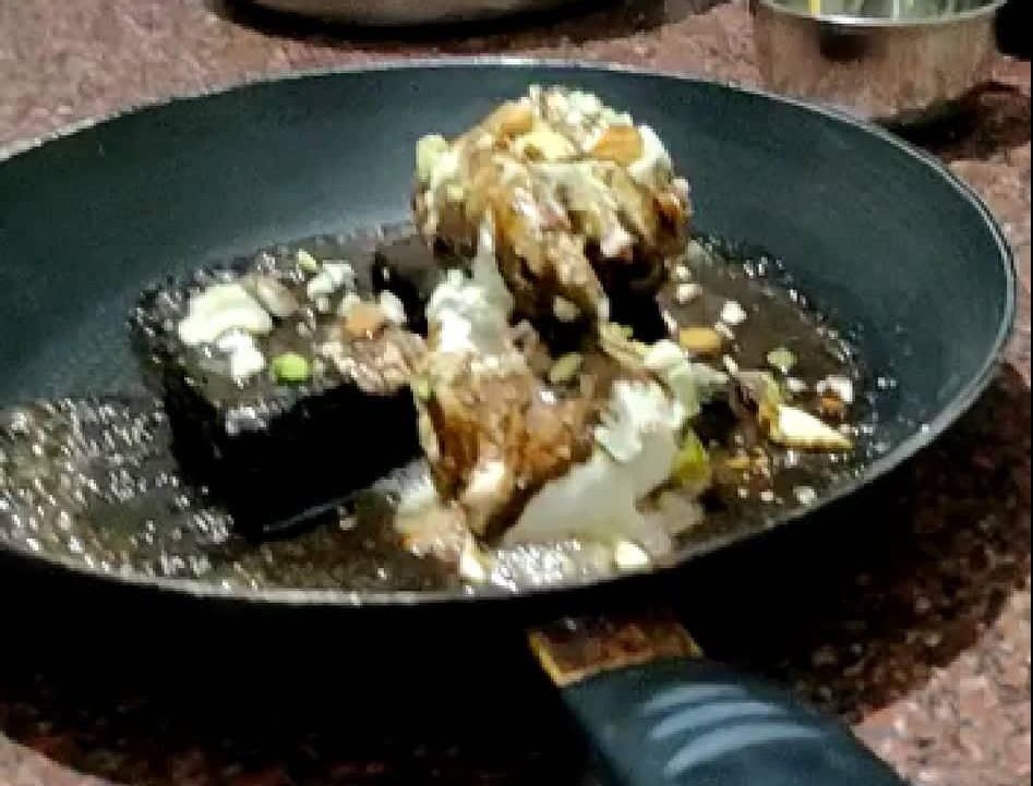 vanilla_ice_cream - 65675468_354195481911058_2780859056347152384_n-e1562001641503