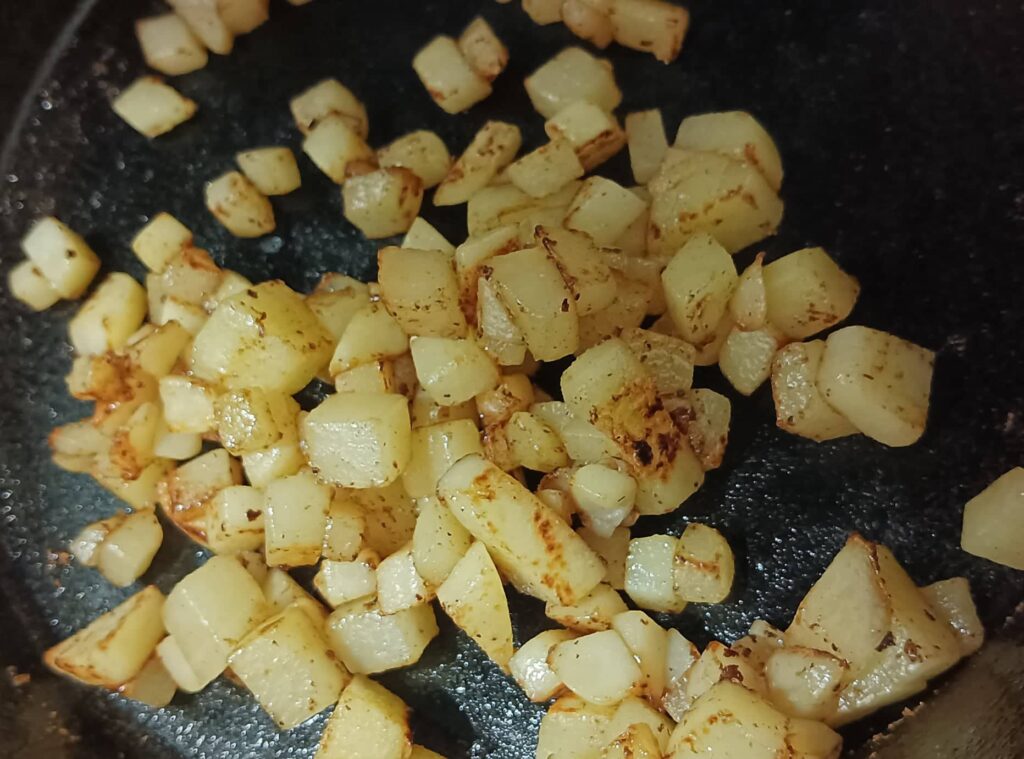 Batata_poha - Batata poha roast potatoes
